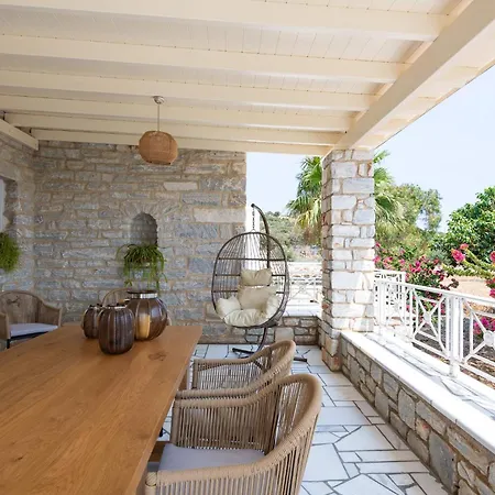 Sun And Salt 3bedroom House