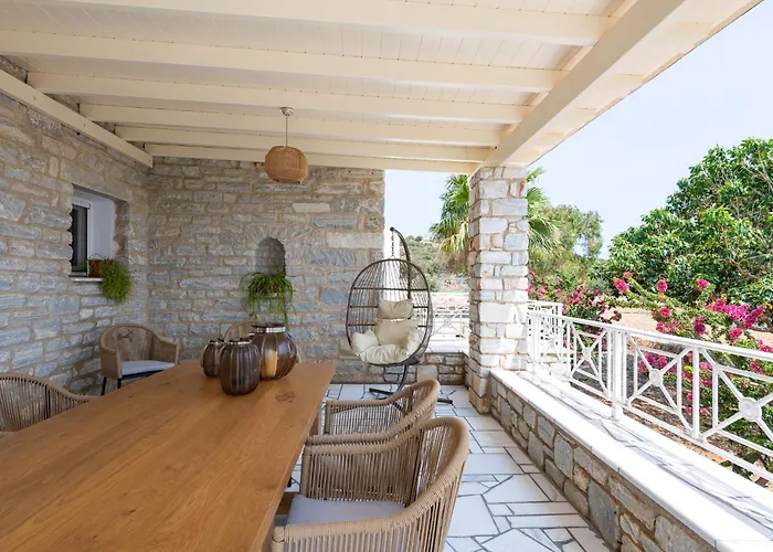 Sun And Salt 3bedroom House