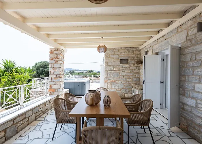 Sun And Salt 3bedroom House