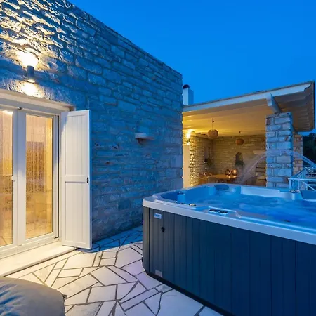 Sun And Salt 3bedroom House Holiday home